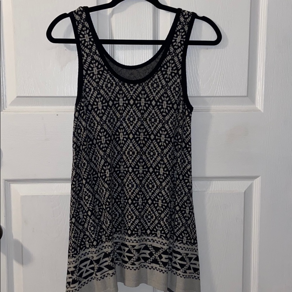 Karen Kane XL Side Tail Tunic